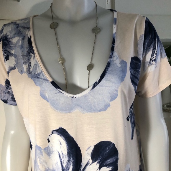 Chandail manche courte très féminin 👌❤️ - Picture 13 of 13